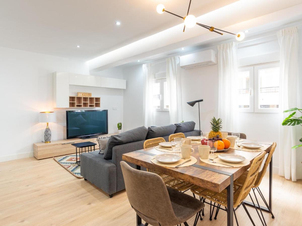 Gorgeous Renovated Apartment 2Br Ac Малага Екстериор снимка