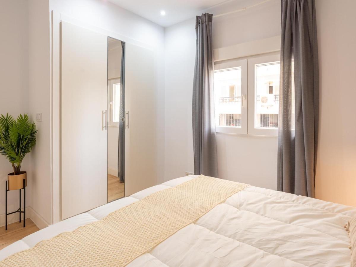Gorgeous Renovated Apartment 2Br Ac Малага Екстериор снимка